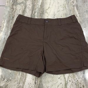 Columbia quick dry wicking shorts. Packable and lightweight hiking swim sports